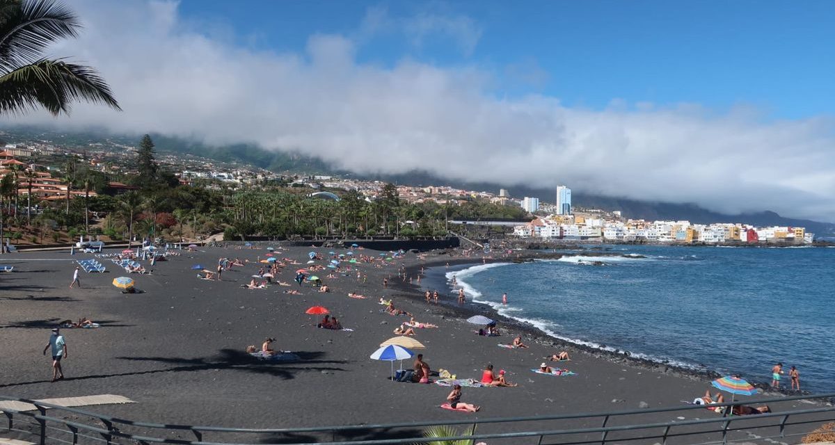 Puerto de la Cruz reabre las playas de Punta Brava y El Castillo