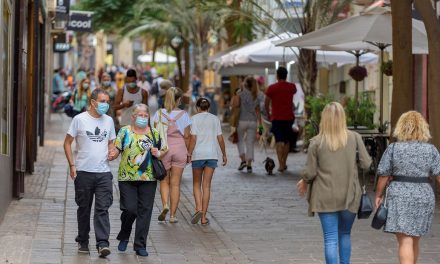 Torres confía en que el Supremo apruebe el toque de queda en Canarias