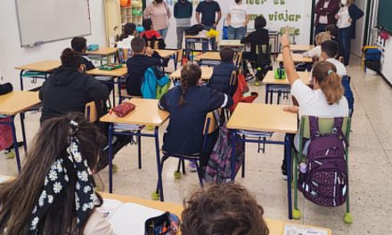 <strong>Los talleres educativos</strong><strong>&nbsp;del&nbsp;</strong><strong>Mataculebra</strong><strong>&nbsp;acercan a los escolares a las tradiciones de Puerto de la Cruz</strong>