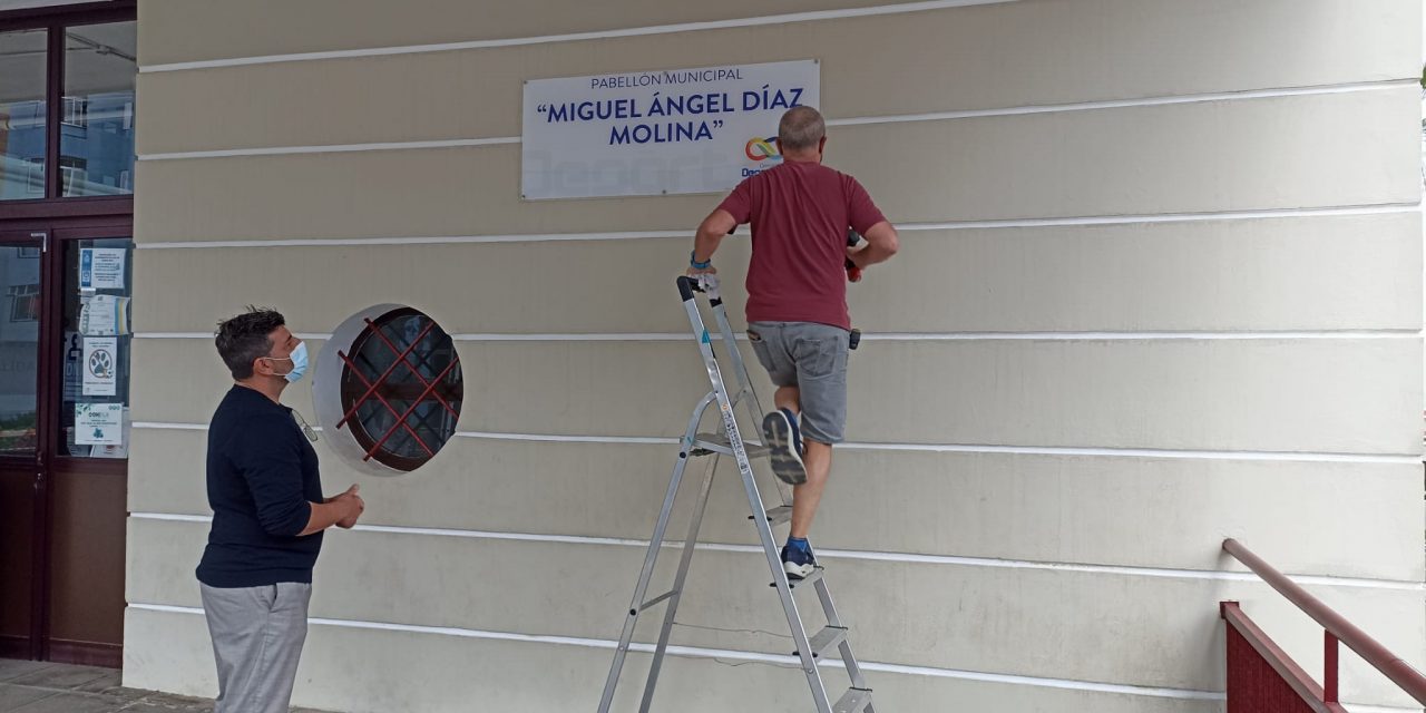 Las instalaciones deportivas municipales renuevan cartelería identificativa e informativa  