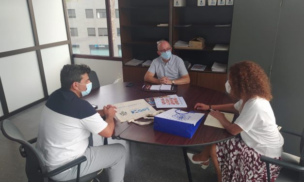 Puerto de la Cruz acogerá la exposición itinerante “La Historia del CD Tenerife a través de sus licencias (1944-1987)”  