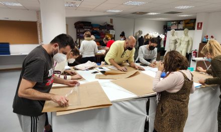 Formación en confección de vestuario para festejos y carnavales￼