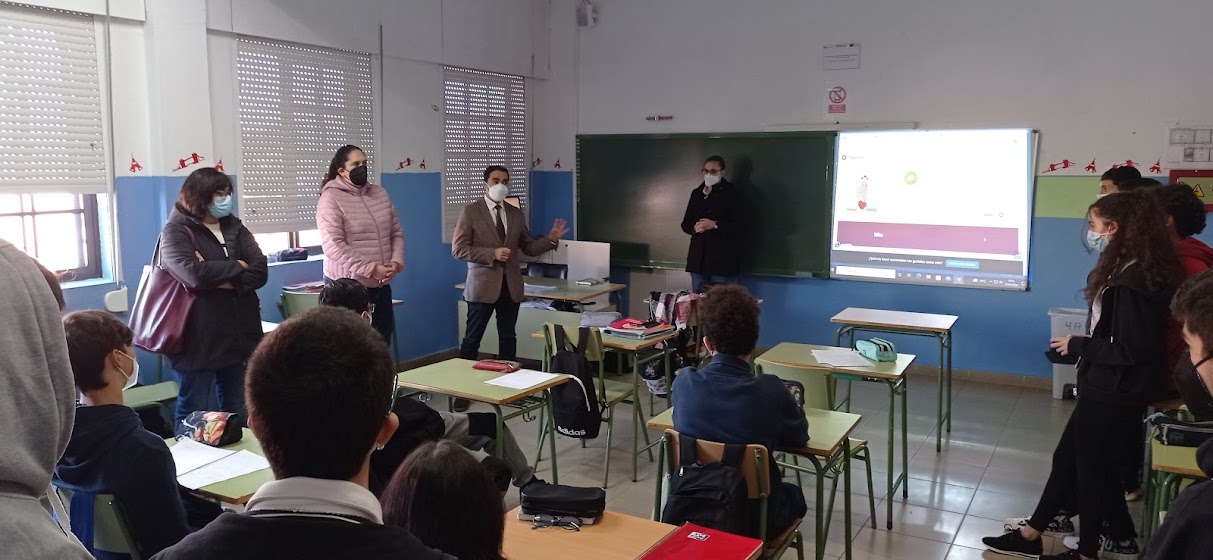 Más de 340 aspirantes se presentan a las oposiciones para cubrir una de las 7 nuevas plazas para la Policía Local