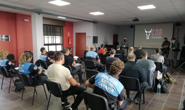 La Policía Local recibe formación en intervención y progresión en inmuebles￼