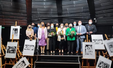 La XII edición de Retratos de mujeres portuenses rinde homenaje a las parteras y matronas  