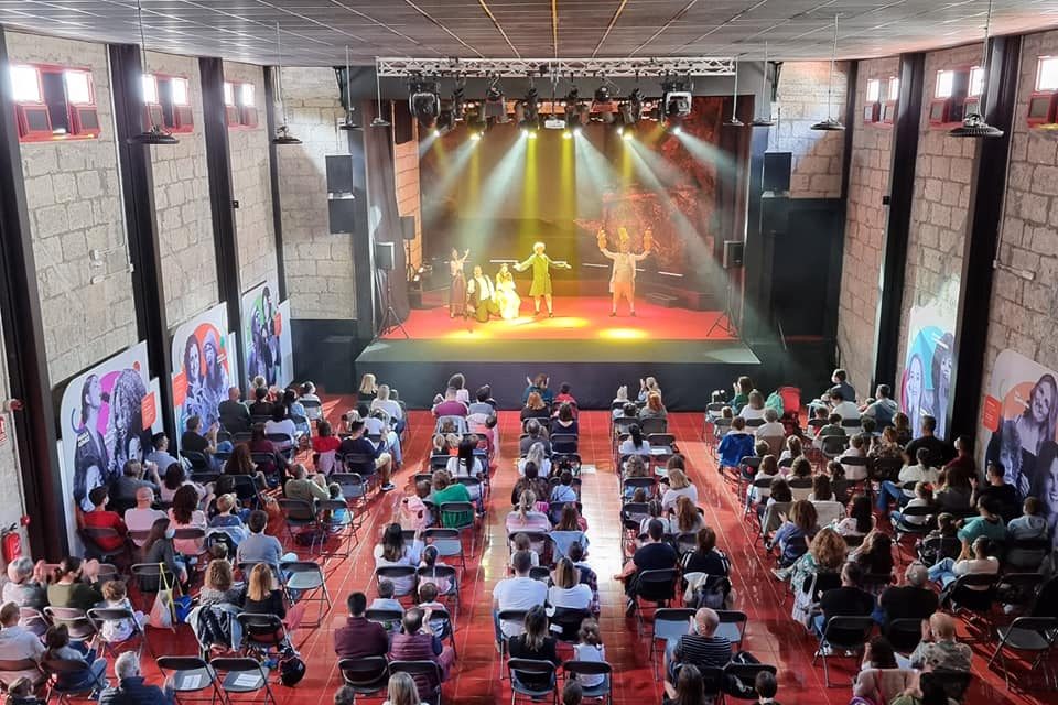 Candelaria apuesta por el teatro infantil para celebrar el Día Mundial del Teatro 