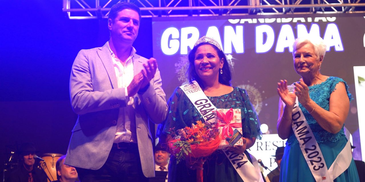 Eunice Buitrago, Gran Dama delas Fiestas en honor a NuestraSeñora del Carmen de Puerto deSantiago 2024