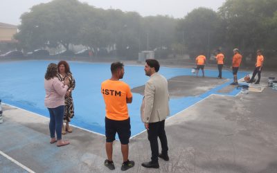 En marcha la construcción de una pista multi deporte en la urbanización La Atalaya.