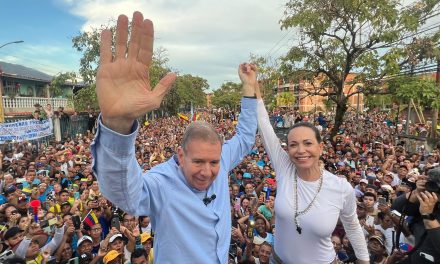 María Corina Machado Insta a sus Seguidores a la Resiliencia: «Juntos Somos Invencibles»