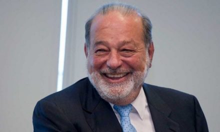 Carlos Slim Saca Provecho del «Lunes Negro»: Aumenta su Inversión en Acciones Petroleras.