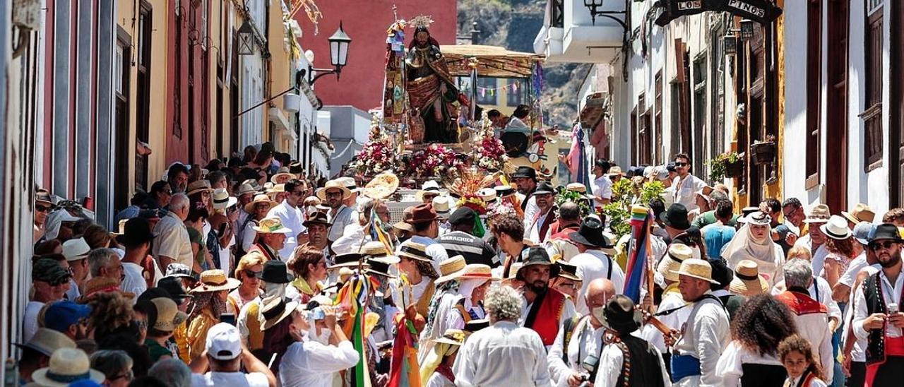 San Roque sale a la calle este viernes 16 de agosto para celebrar una de las romerías más tradicionales y longevas de Canarias.