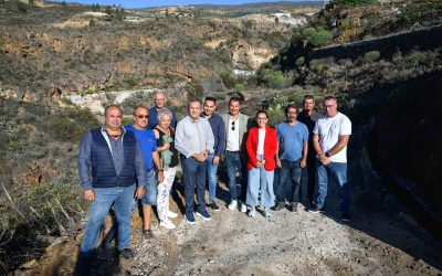 El Ayuntamiento de Arico celebra la mejora del camino rural Fuente Nueva.