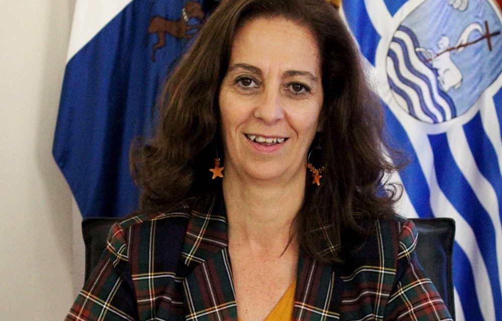 Una sentencia obliga a una edil del PSOE de San Juan de la Rambla apagar 1.800 euros que cobró por error y se negó a devolver.